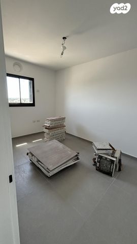 דירה, יונה וולך 7, גרין פארק החדשה, הוד השרון