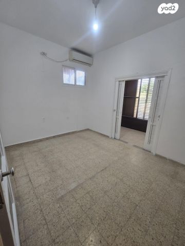 בית פרטי/ קוטג', המרי 64, ארלוזורוב, גבעתיים