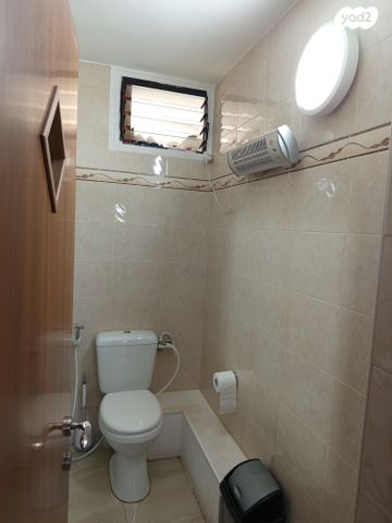 דירה, שדרות ששת הימים 8, ניר אביב, תל אביב יפו