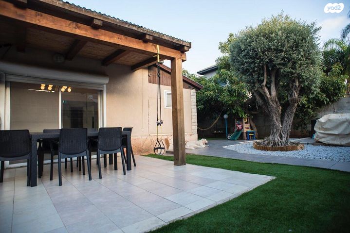 בית פרטי/ קוטג', כ"ז בניסן 1, קרית אליעזר פרי, פתח תקווה