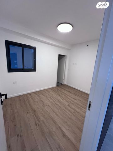 דירה, תבור 2, בית בפארק ,פרדס בחסכון, אור יהודה