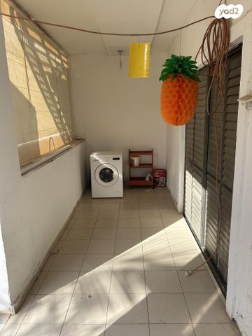 יחידת דיור, הציפורן 1, נבטים, נבטים