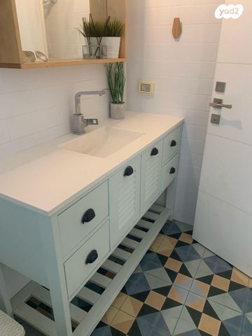 יחידת דיור, משה לרר 62, ארגמן, נס ציונה