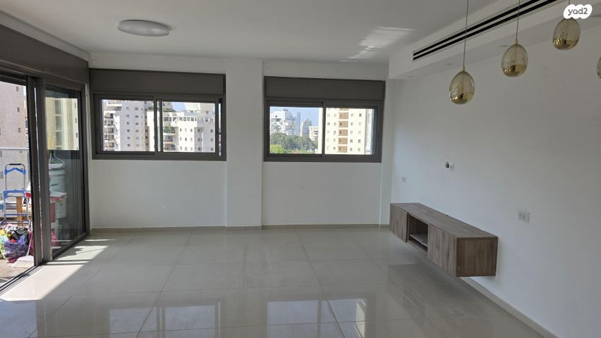 דירה, דוד אלעזר 53, קרית שרת מערב, חולון