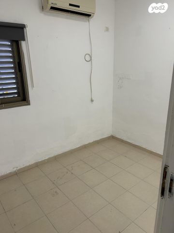 יחידת דיור, הציפורן 1, נבטים, נבטים