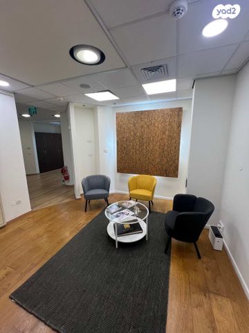 משרדים, דרך בן גוריון 1, אזור תעשיה צפון, בני ברק