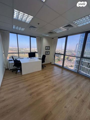 משרדים, דרך בן גוריון 1, אזור תעשיה צפון, בני ברק