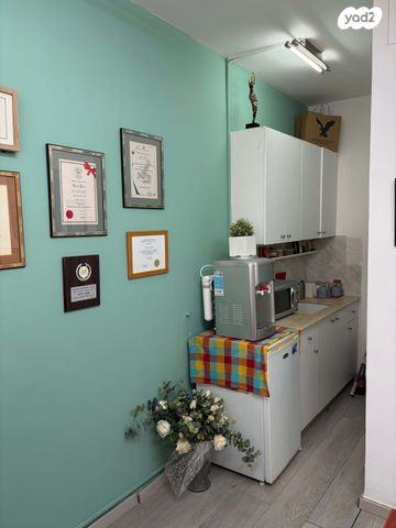 משרדים, לוי אשכול 2, מרכז דרום, רעננה