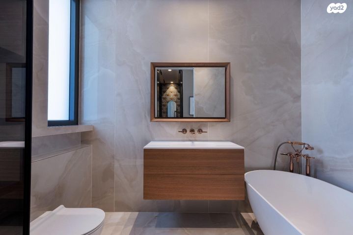 גג/ פנטהאוז, שכונת גפן, רמת גן