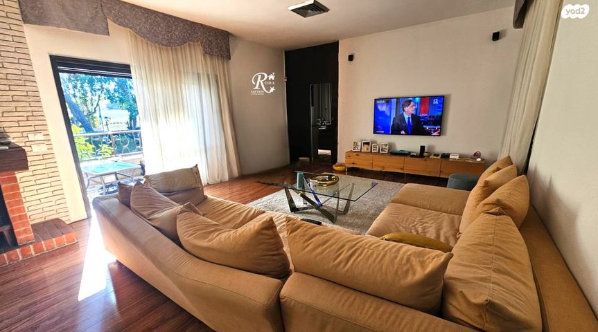 בית פרטי/ קוטג', סביון