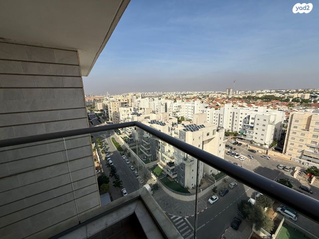 דירה, קטיף, נתיבות מערב, נתיבות