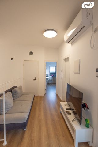 דו משפחתי, עתלית