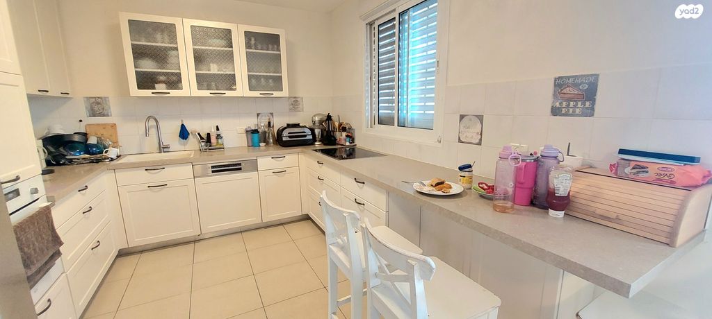 דירה, ירח אב 17, הכרמים, מודיעין מכבים רעות