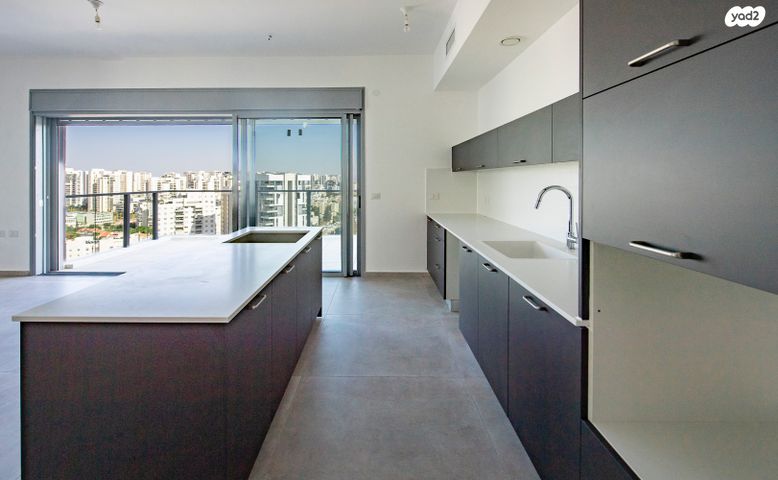 דירה, שיכון רסקו, קרית אונו