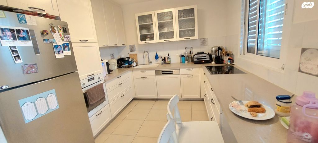 דירה, ירח אב 17, הכרמים, מודיעין מכבים רעות