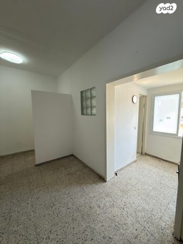 דירה, יונה הנביא 37, כרם התימנים, תל אביב יפו