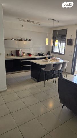 דירה, המגדל הלבן 4, שאר העיר, רמלה