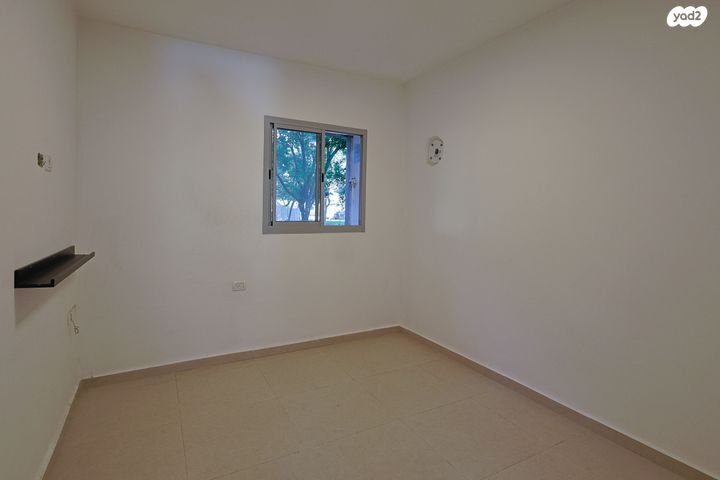 דירה, הררי, נווה יהושע, ערמונים, רמת גן