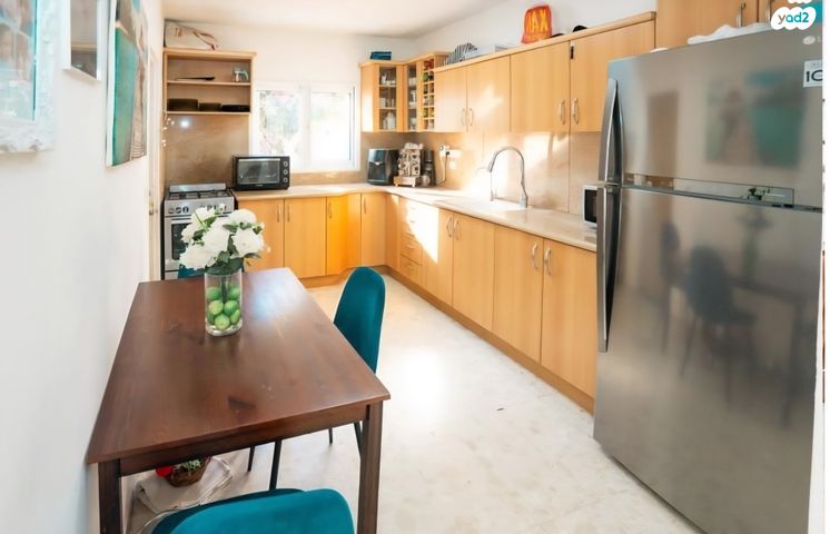 גבעת אלונים