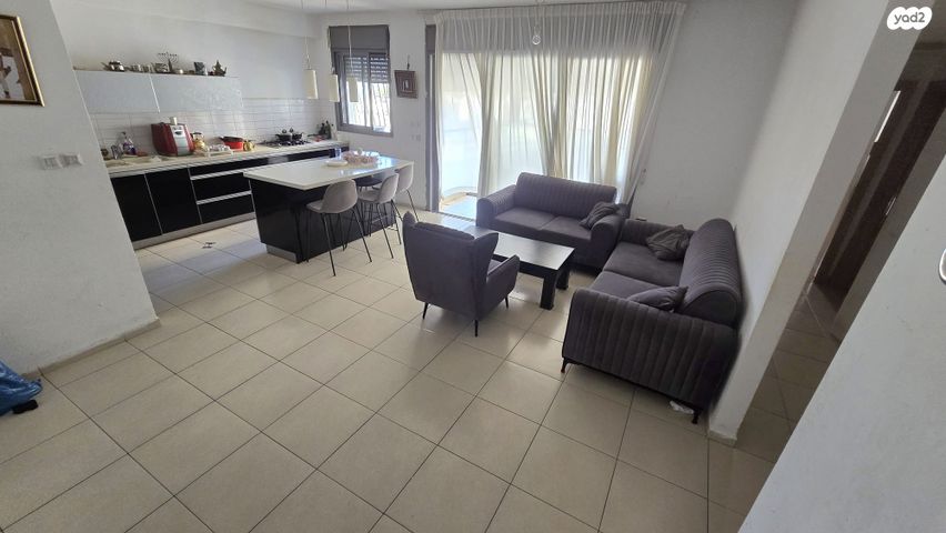 דירה, המגדל הלבן 4, שאר העיר, רמלה