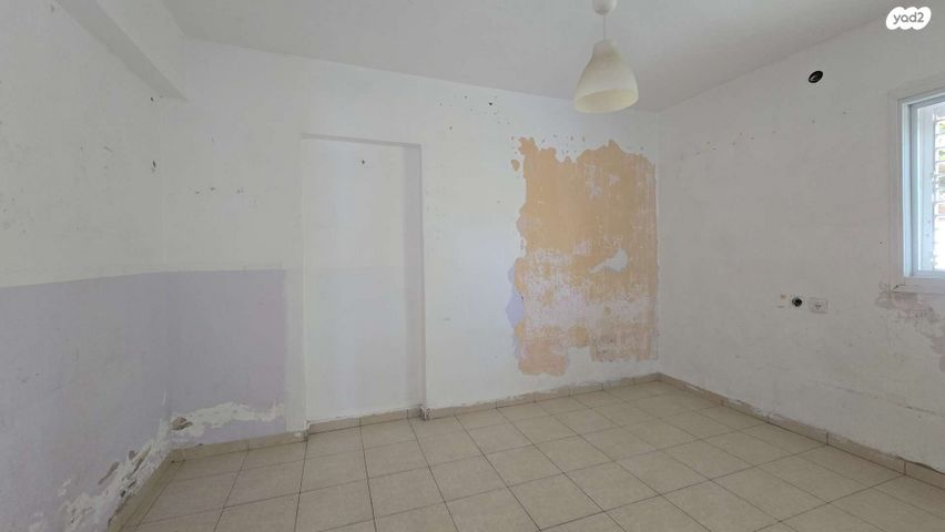 דירת גן, השבעה, בן גוריון כנען, צפת