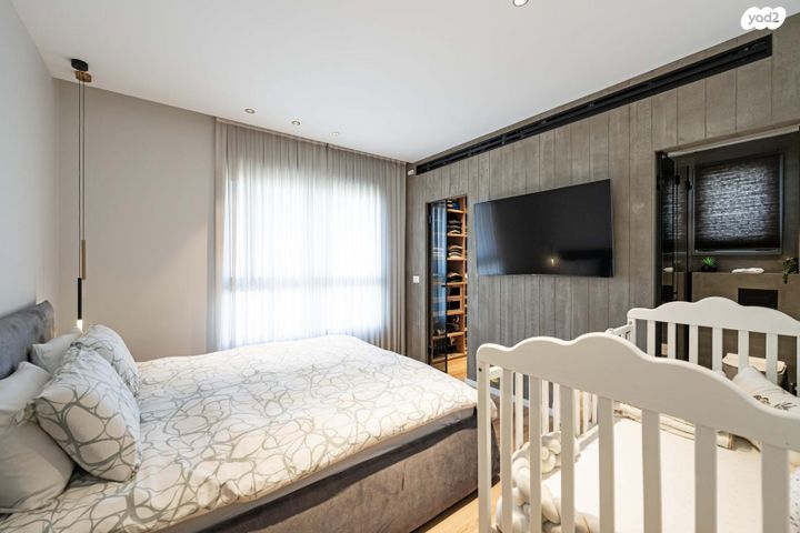 דירה, שושנה דמארי, קרית אילון, חולון