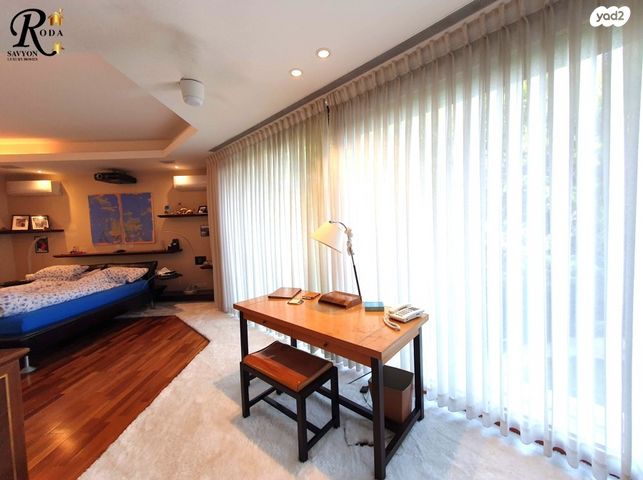 בית פרטי/ קוטג', סביון