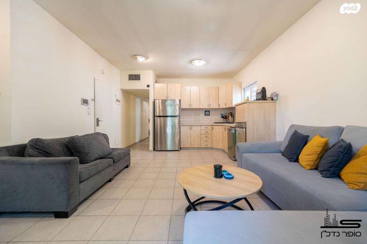 דירה, סמטת היסמין, נווה יהושע, ערמונים, רמת גן