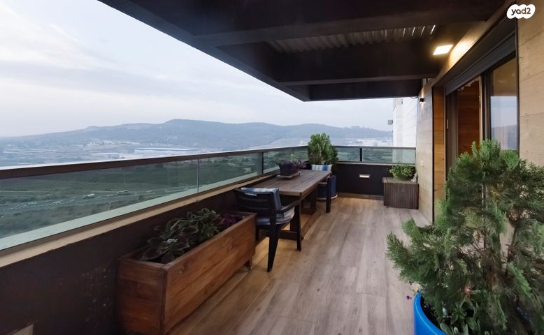 גג/ פנטהאוז, העלייה, בית שמש