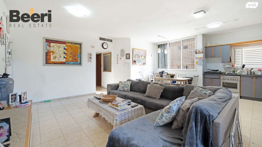 דירה, אריה בן אליעזר 39, נווה יהושע, ערמונים, רמת גן