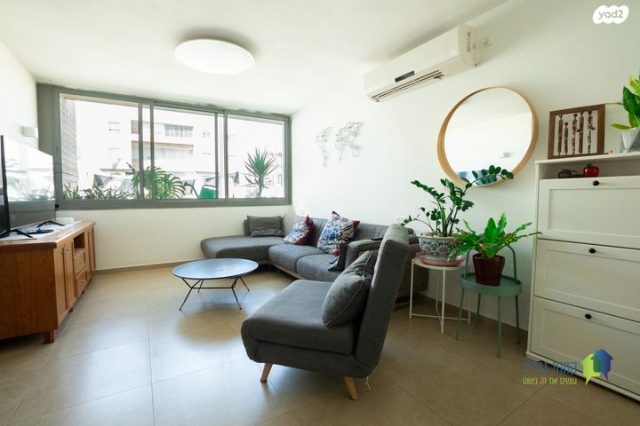 צלילי חנינא 