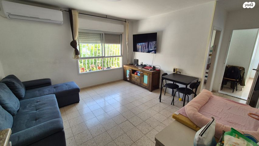 דירה, נירים, לוד