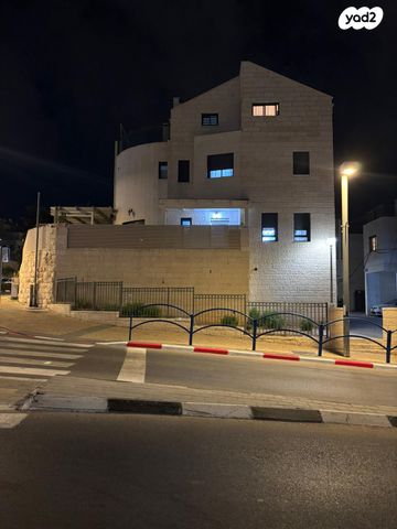 בית פרטי/ קוטג', שדרות נהר הירקון, רמת הנחלים / רמת בית שמש א', בית שמש