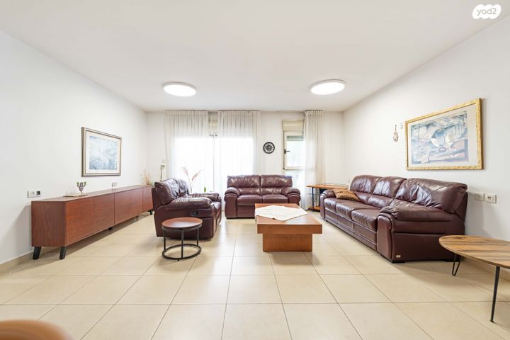 דירה, שמעון בן צבי 30, שטח 9, גבעתיים