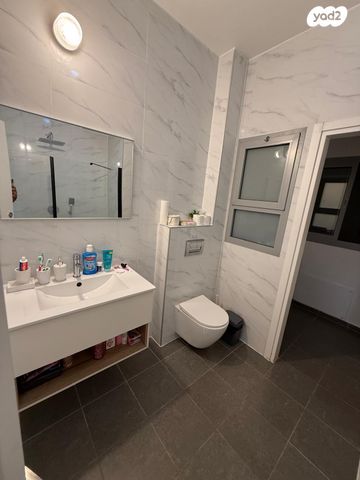 דירה, יצחק שמיר 10, נווה שרון / שער העיר, נתיבות