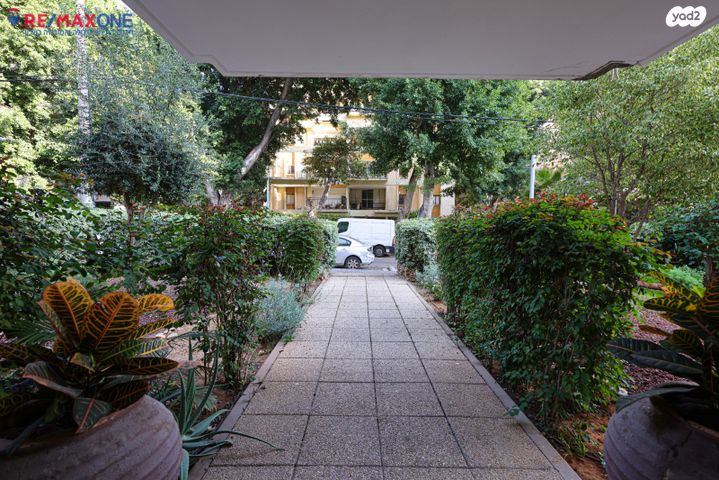 דירה, הרצל 67, קרית ספיר, כפר סבא