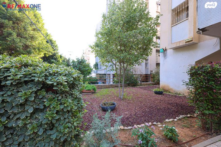 דירה, הרצל 67, קרית ספיר, כפר סבא