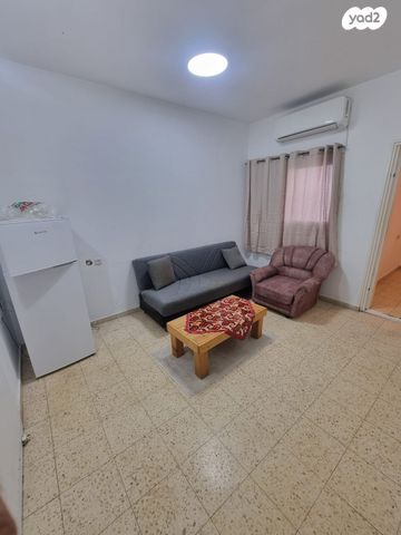 דרך השלום 56