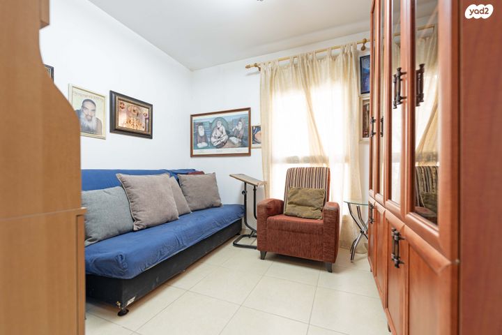 דירה, שמעון בן צבי 30, שטח 9, גבעתיים