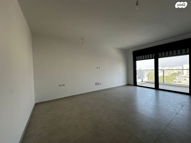 דירה, הרצל 47, עיר, מרכז העיר, נהריה