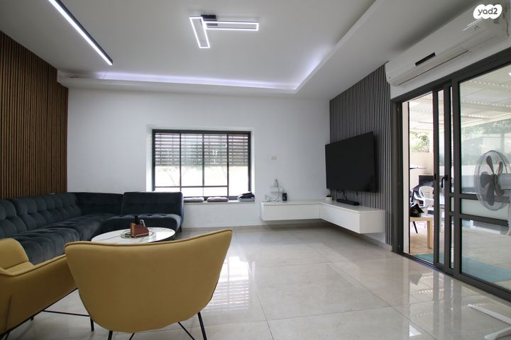 דו משפחתי, ורד, מוצקין הותיקה, קרית מוצקין