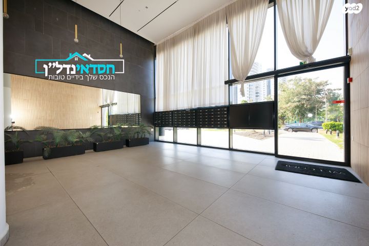 דירה, הנמל, נאות רבין, יבנה