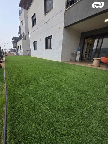 דירת גן, בית אריה / עופרים