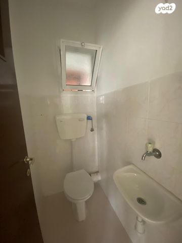 דירה, האיילון 9, גני יער, לוד