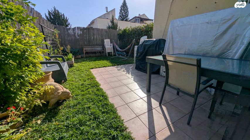 בית פרטי/ קוטג', מזכרת בתיה