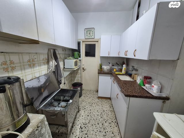 דירת גן, אחדות, פתח תקווה