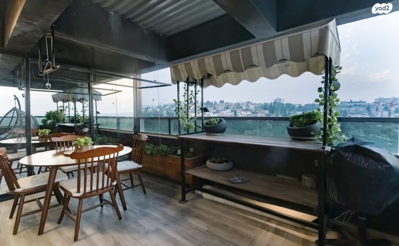 גג/ פנטהאוז, העלייה, בית שמש