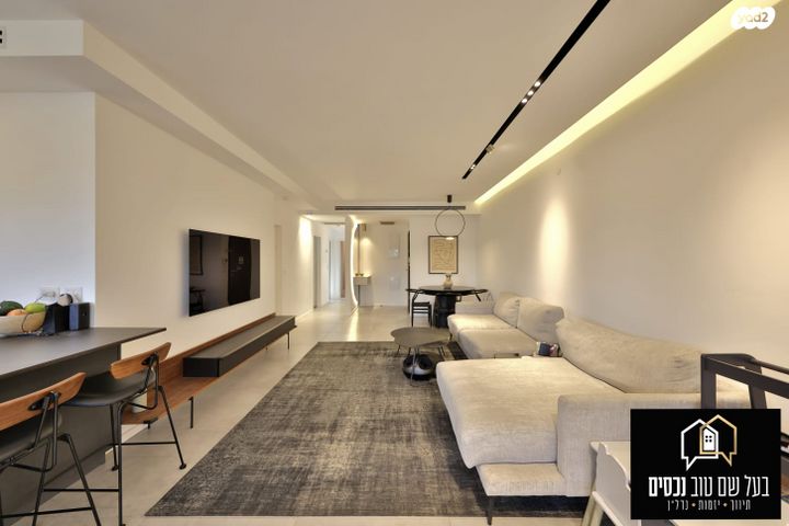 דירה, העצמאות 114, מרכז העיר, קרית אתא