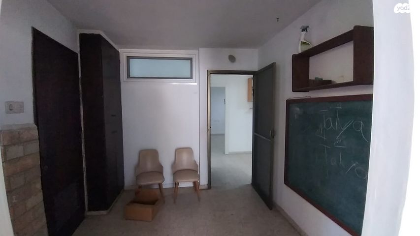 דו משפחתי, מזכרת בתיה