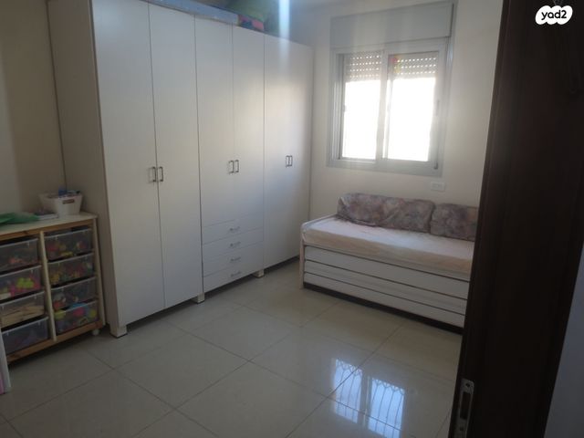 דירה, האדמו"ר מחב"ד 2, רמות דוד, קרית גת